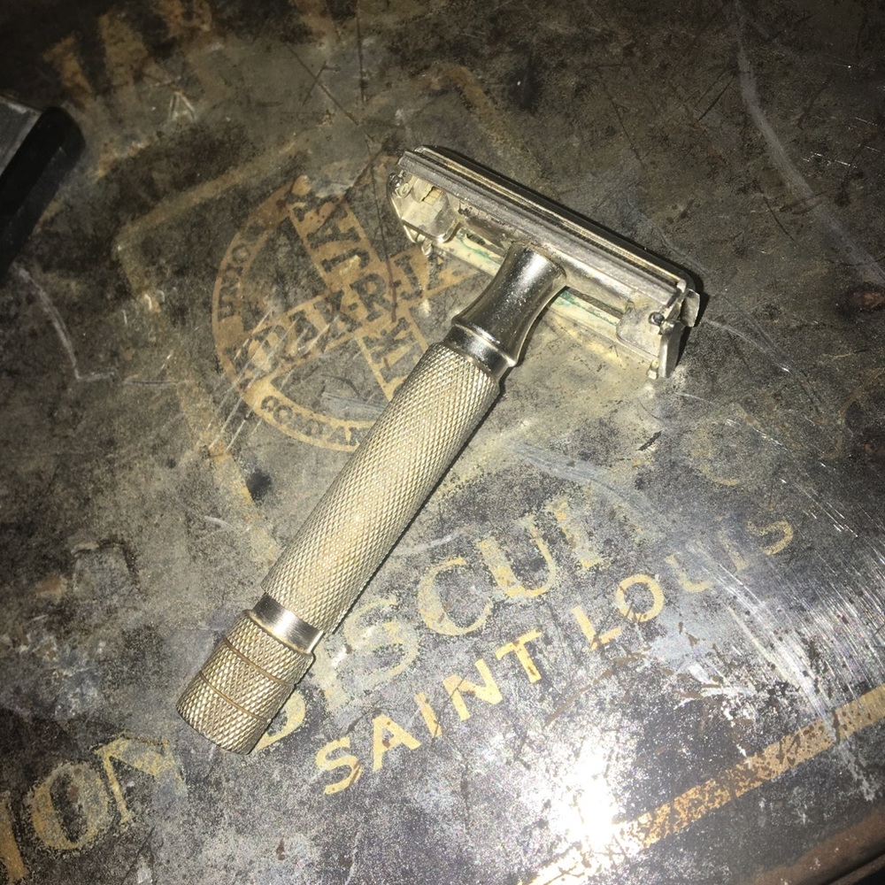 Old straight razor